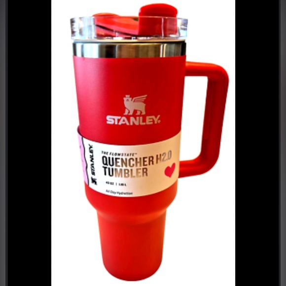 Stanley 40 oz Target Exclusive Quencher H2.0 Valentines Red Limited Edition NIB - Picture 10 of 16
